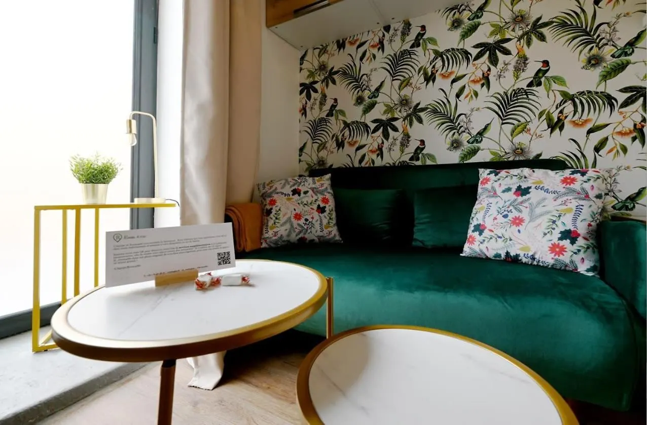 Apartament Cosy Renovated Studio In Heart Of Marais, Best Area To Discover In Paryż