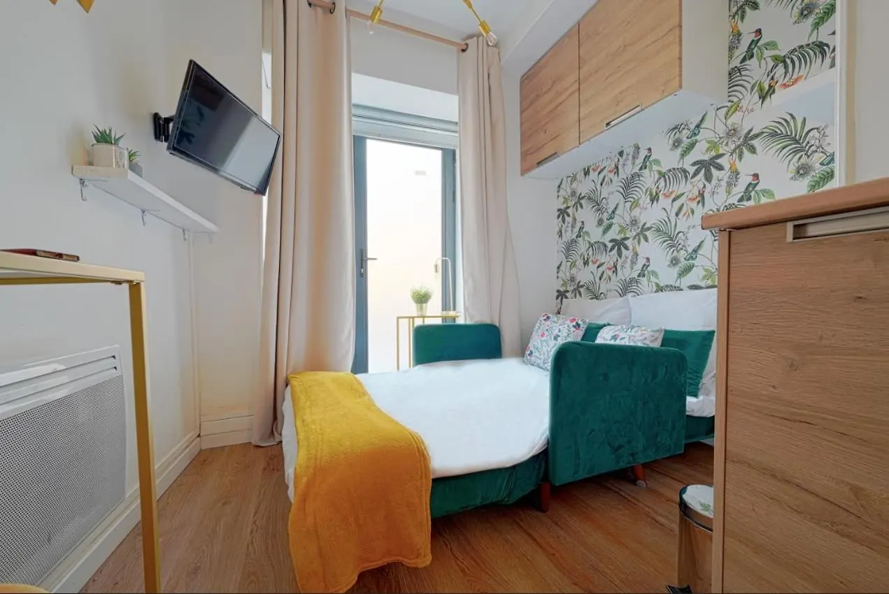 Apartament Cosy Renovated Studio In Heart Of Marais, Best Area To Discover In Paryż